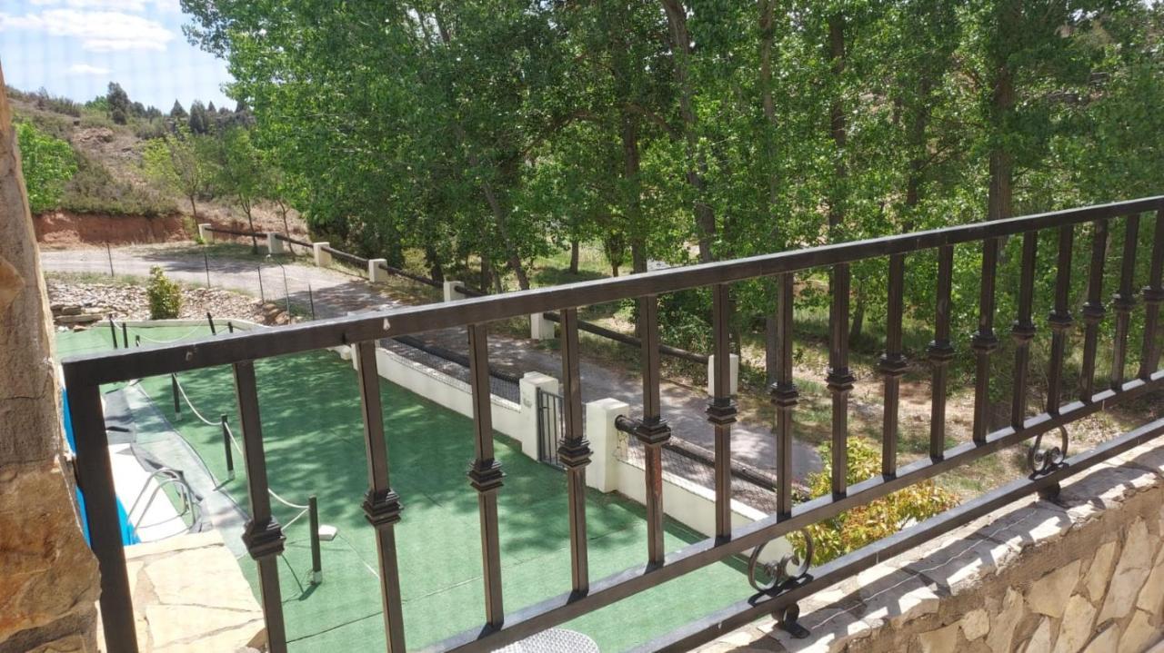 Hotel Masia El Molinete モラ・デ・ルビエロス エクステリア 写真